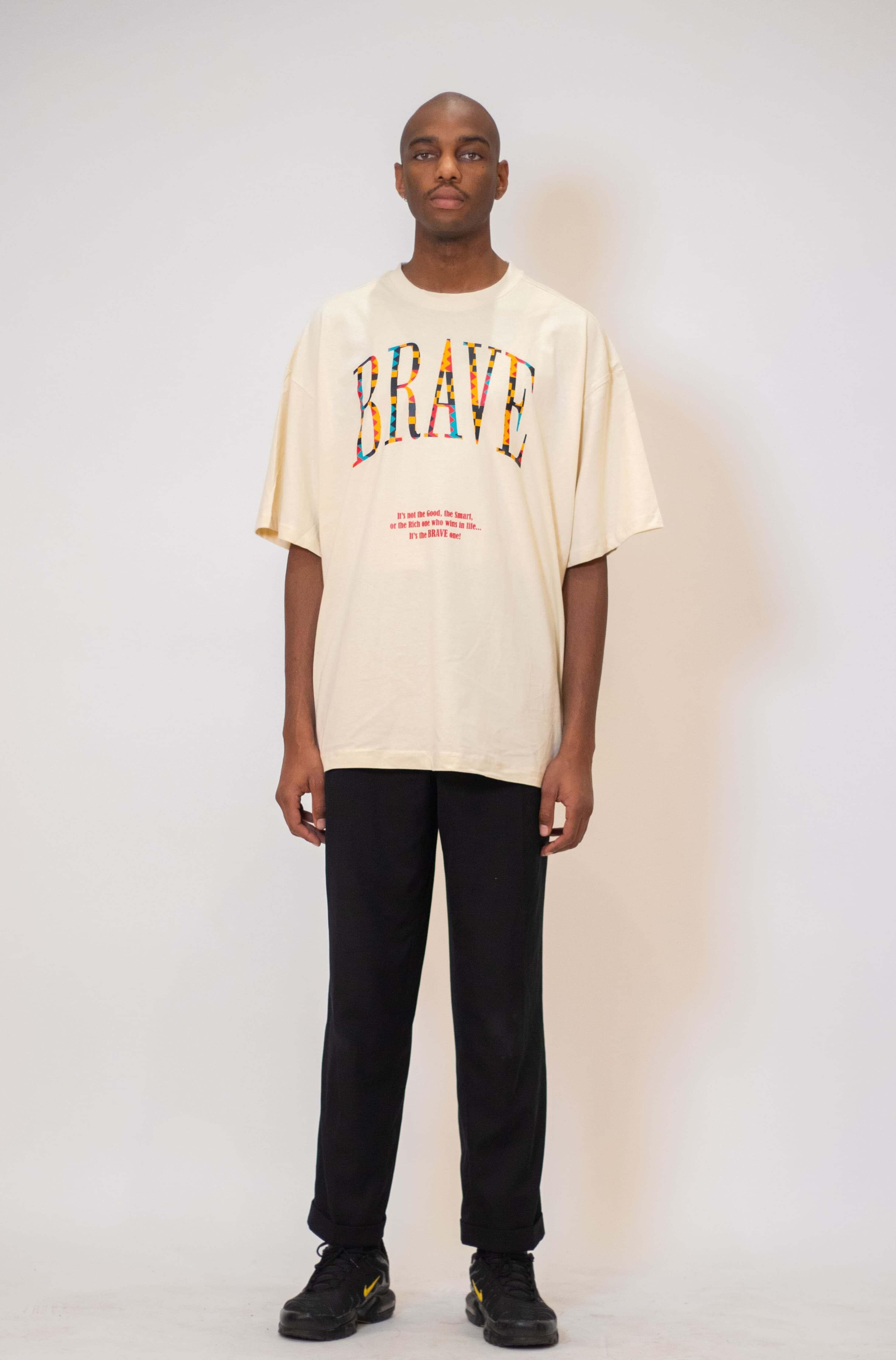 Brave Huge Tee Men in Sand – Urbeon