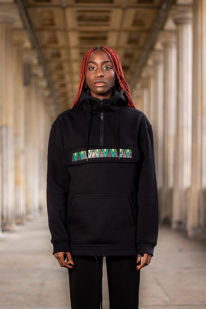 Damen Avoque Hoodie in Schwarz