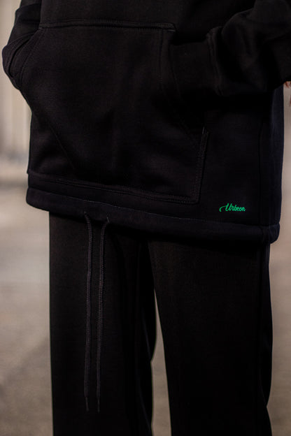 Damen Avoque Hoodie in Schwarz